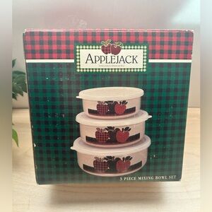 Vintage 3-Piece Mixing Bowl Set New in box